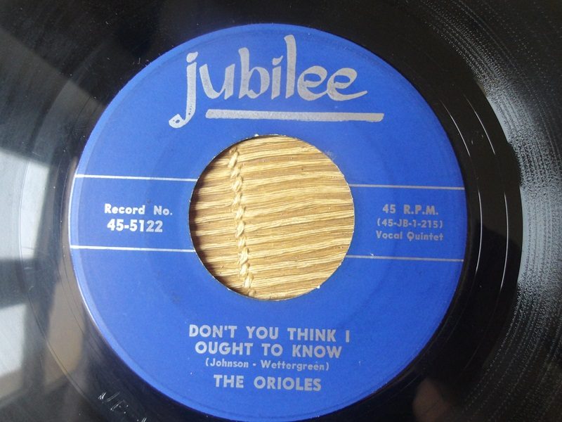 The Orioles – Crying In The Chapel (US,1953- Vinyl, 7") Jubilee – 45-5122
